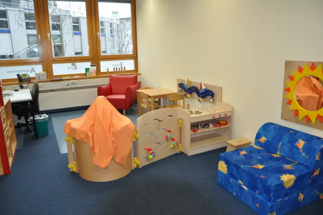 Eltern-Kind-Arbeitszimmer an der Hochschule Bonn-Rhein-Sieg am Campus Sankt Augustin (DE)