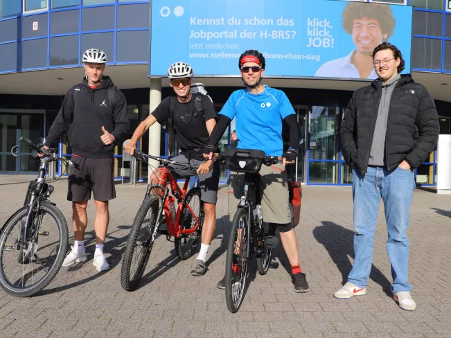 Tour de CSR Start in StA 20240826 Foto Martin Schulz 09.JPG